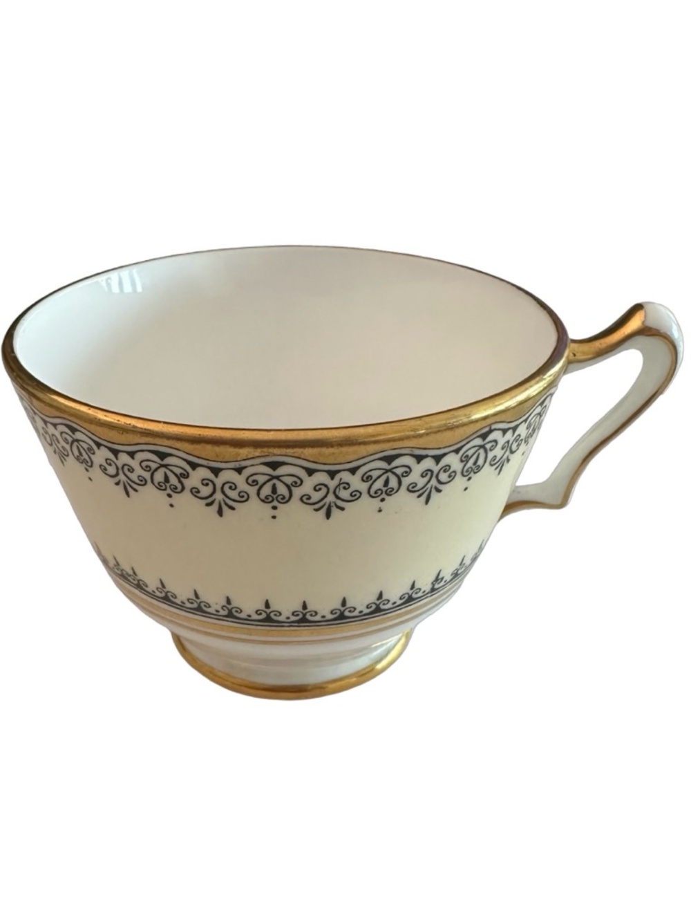 CROWN STAFFORDSHIRE Fine Bone China Teacup Black Gold Gilt Pattern